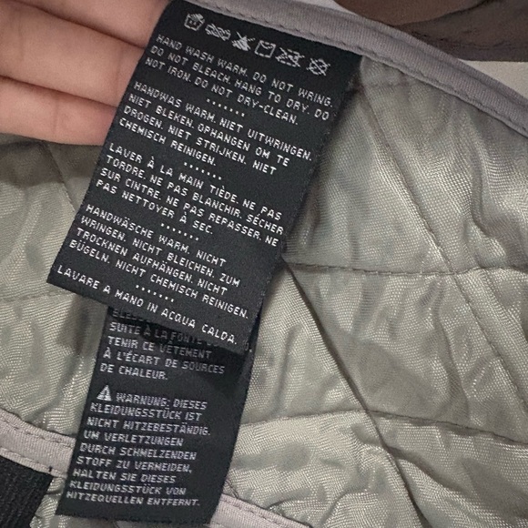 Harley-Davidson Thin Puffer Cooling Vest Logo Sz Large Coral Orange White - Picture 6 of 7